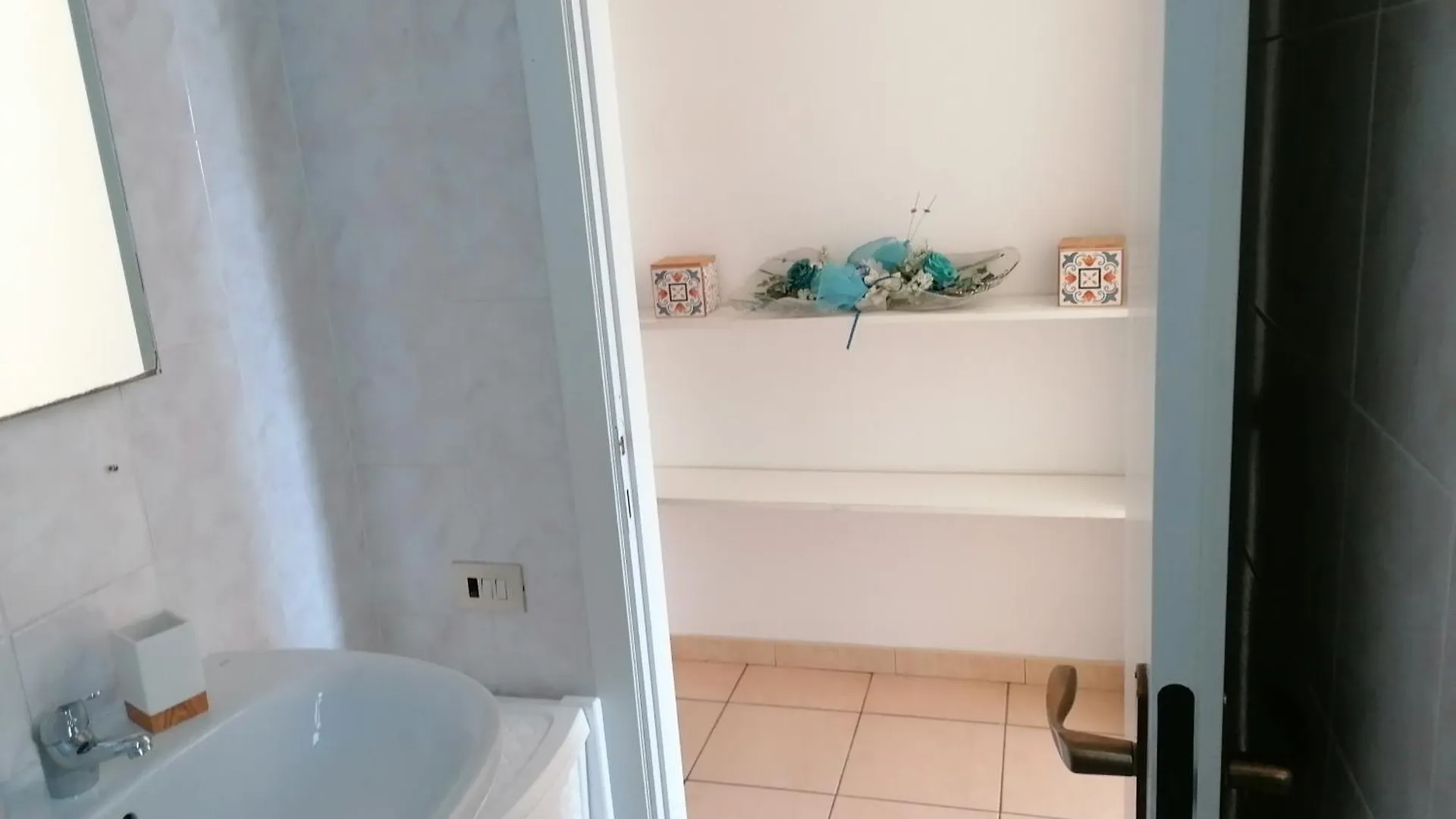 Apartamento Mare Fuori Quartu SantʼElena
